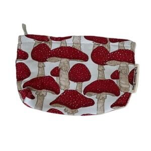 NWOT Women's Red Mushroom Zipper Makeup Bag Cosmetic Organizer